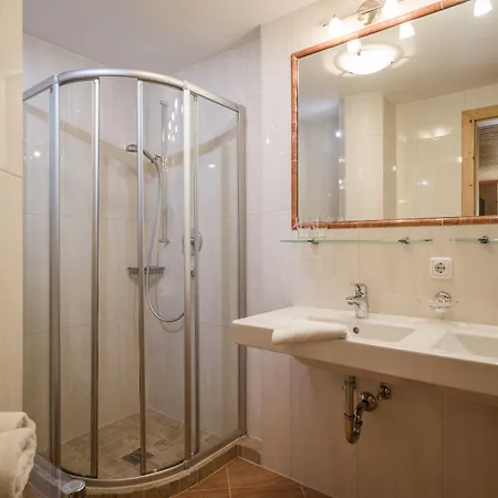 Hotel apartamentowy Gasser