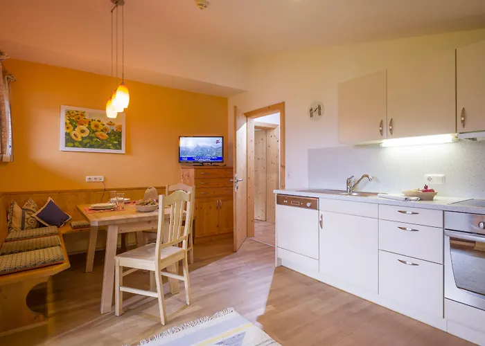 Gasser Apartmanhotel 3*